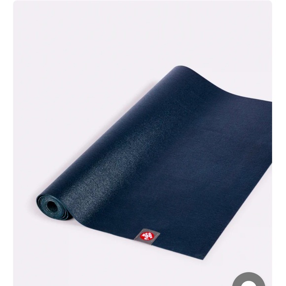 manduka Other - eKO® Superlite Travel Yoga Mat 1.5mm
Mats
Foldable! perfect 🎁